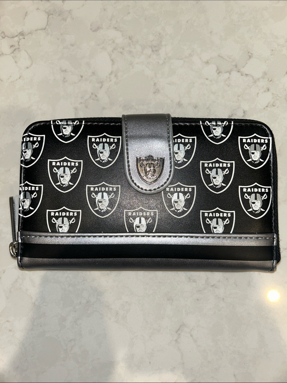 Loungefly NFL Raiders zip around wallet